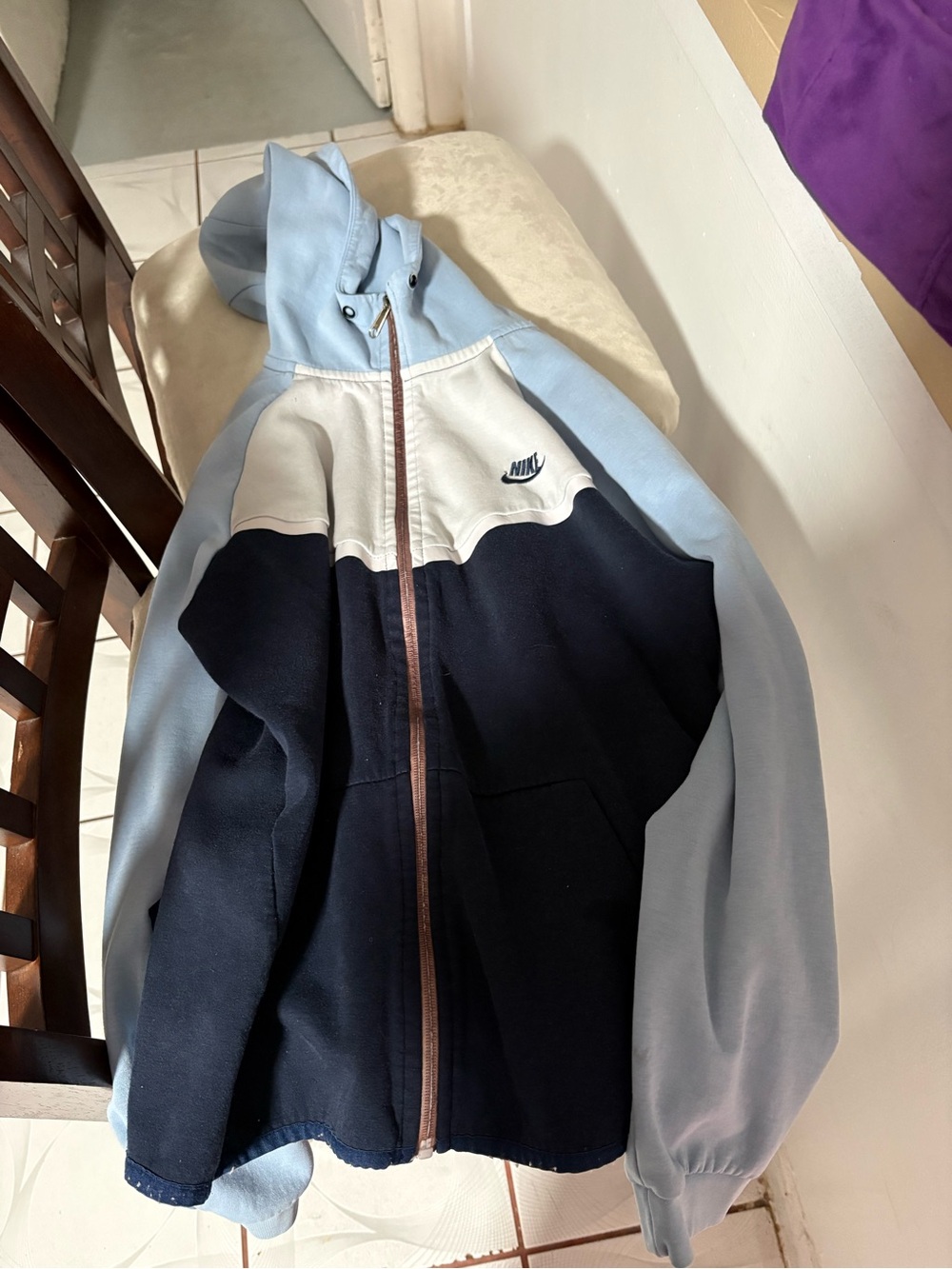 Nike Colorblock Hooded Zip Jacket in Light Blue, White & Navy